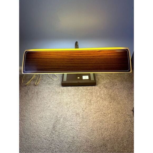 Vintage Vornado Adjustable Fluorescent Desk Workshop Lamp Light Works Model 100 - Picture 2 of 9